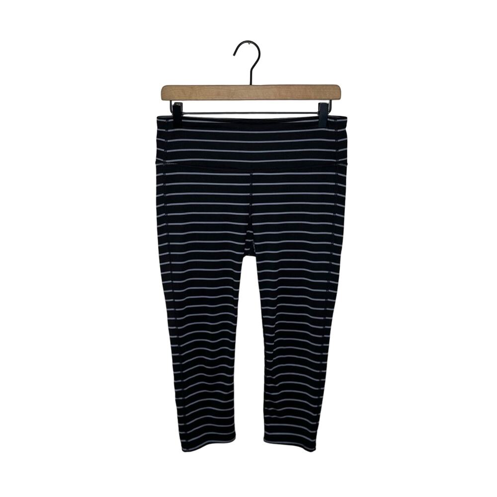 ATHLETA Chaturanga Striped Cropped Leggings Size Medium